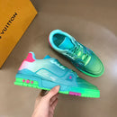 LV *Trainer